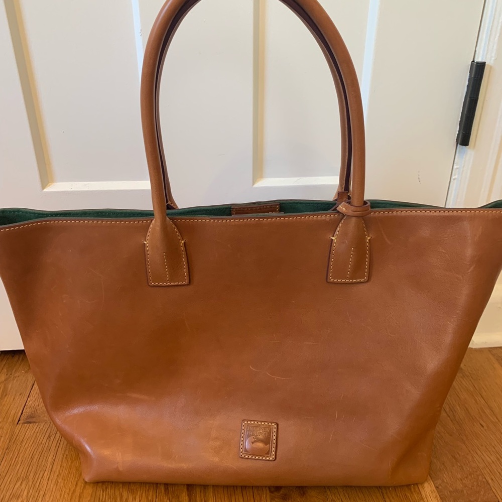 Dooney & Bourne Florentine Medium Russel Bag
